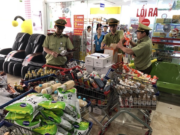 Lạng Sơn: Thu giữ gần 4.000 sản phẩm hàng hóa nghi giả mạo nhãn hiệu