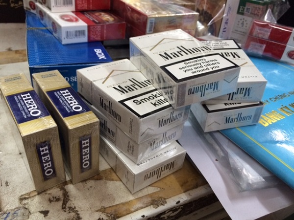 Bắt giữ gần 3.000 bao thuốc lá không rõ nguồn gốc tại Quảng Ninh