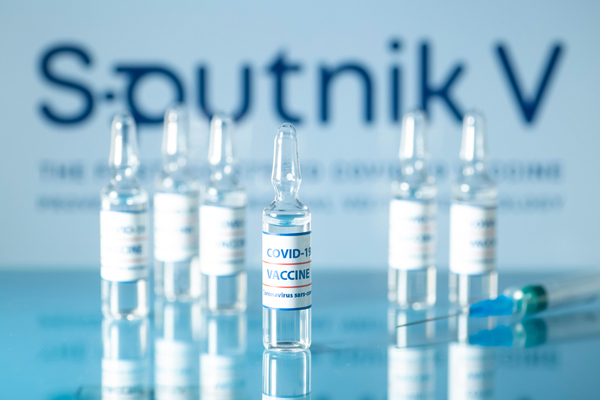 60 nước phê chuẩn vaccine Sputnik-V của Nga