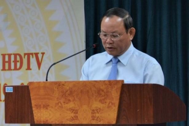 Kỷ luật cảnh cáo Chủ tịch Nhà xuất bản Giáo dục Việt Nam do sai phạm trong phát hành sách giáo khoa mới
