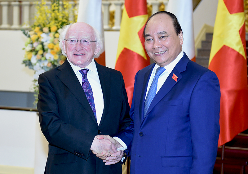 Thủ tướng Nguyễn Xuân Phúc hội kiến Tổng thống Ireland Thủ tướng Nguyễn Xuân Phúc hội kiến Tổng thống Ireland