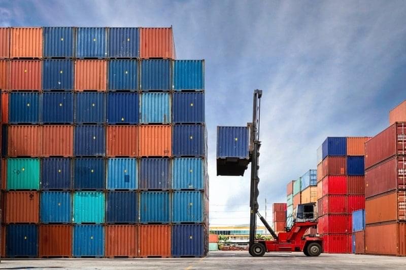 Thúc đẩy xuất khẩu – bắt đầu từ logistics