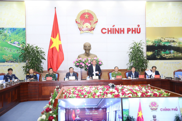 Phó Thủ tướng chủ trì Hội nghị toàn quốc về chống buôn lậu