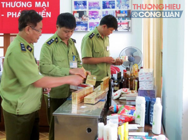 Chống hàng giả, hàng nhái: Phối hợp chặt chẽ, đấu tranh quyết liệt