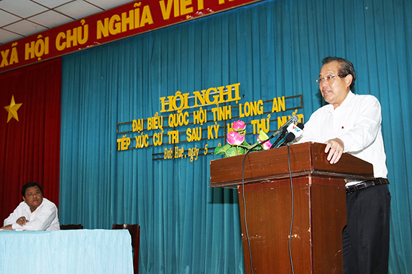 Phó Thủ tướng Trương Hòa Bình tiếp xúc cử tri huyện Đức Huệ, Long An